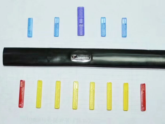 內（nèi）鑲貼片式滴灌帶