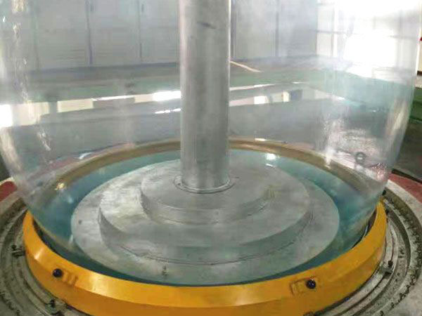 塑料吹（chuī）塑機